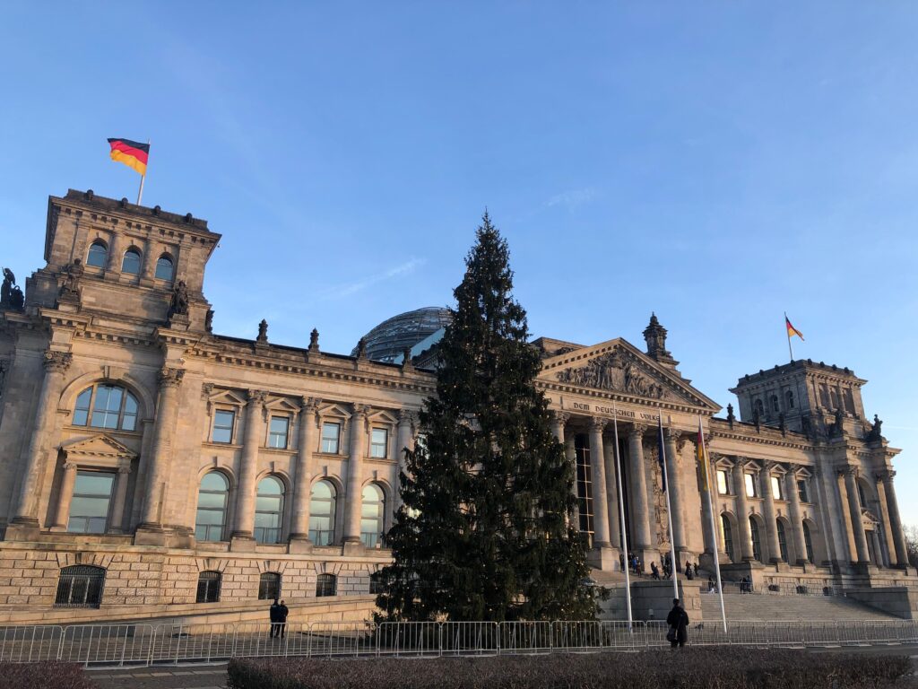 Minha primeira viagem à Europa e o início do sonho de morar fora do Brasil 5 Cupula Em Berlim